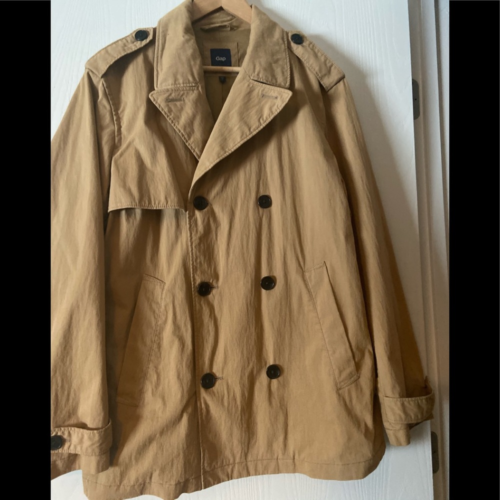 GAP Men's Tan Double-Breasted Trench Coat